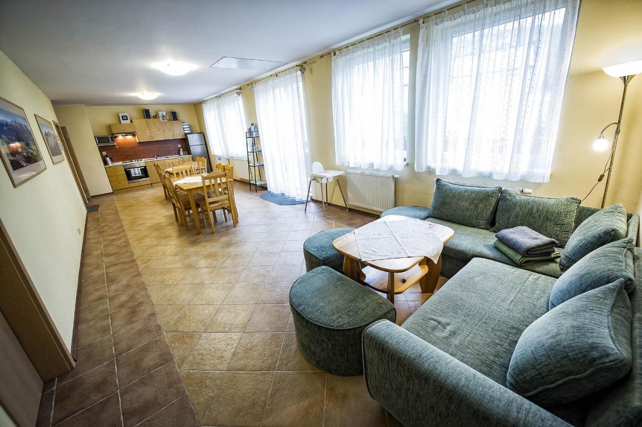 Privat Galfy Hotel Vysoke Tatry Exterior photo