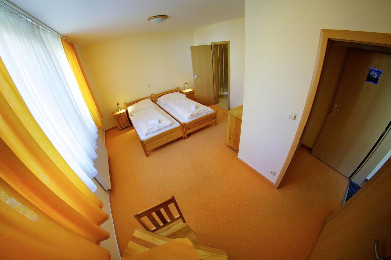 Privat Galfy Hotel Vysoke Tatry Room photo