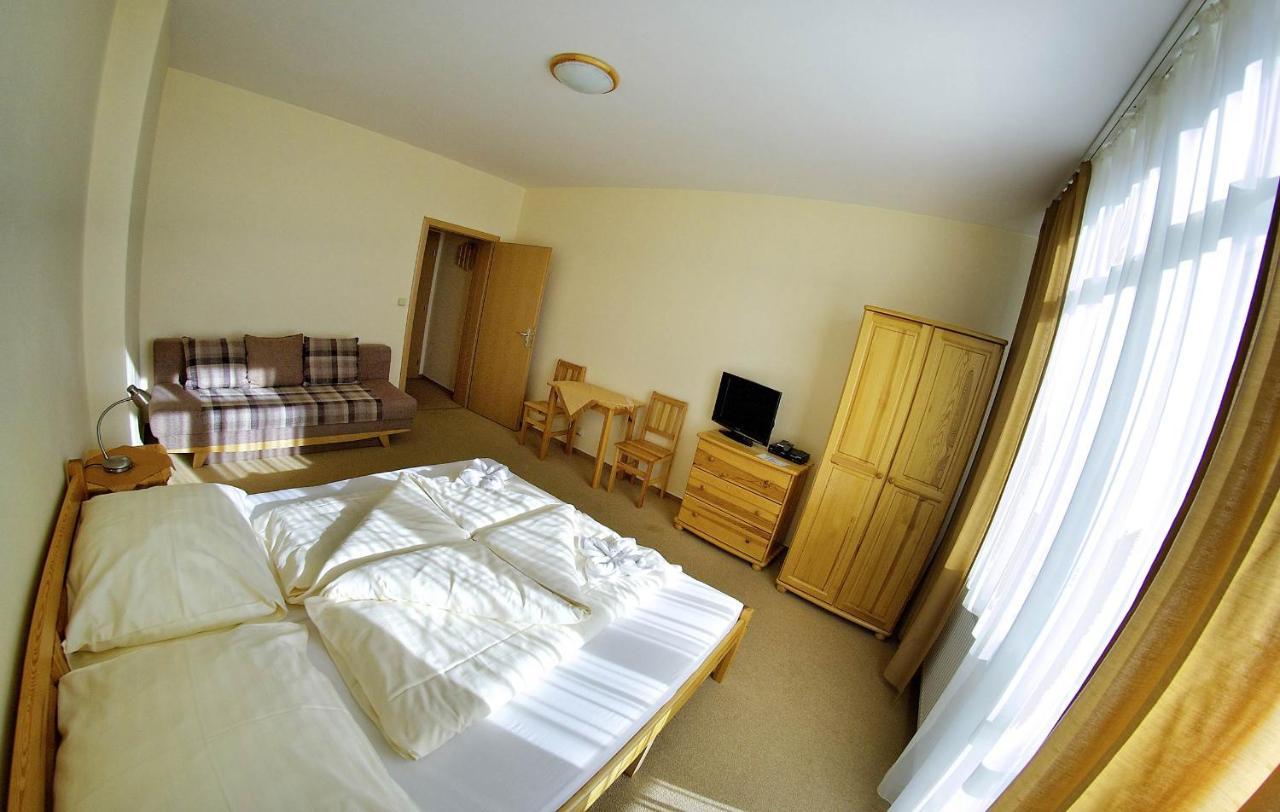 Privat Galfy Hotel Vysoke Tatry Exterior photo